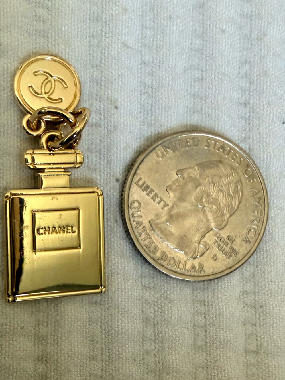 Gold Perfume Bottle Pendant Charm - Picture 6 of 6